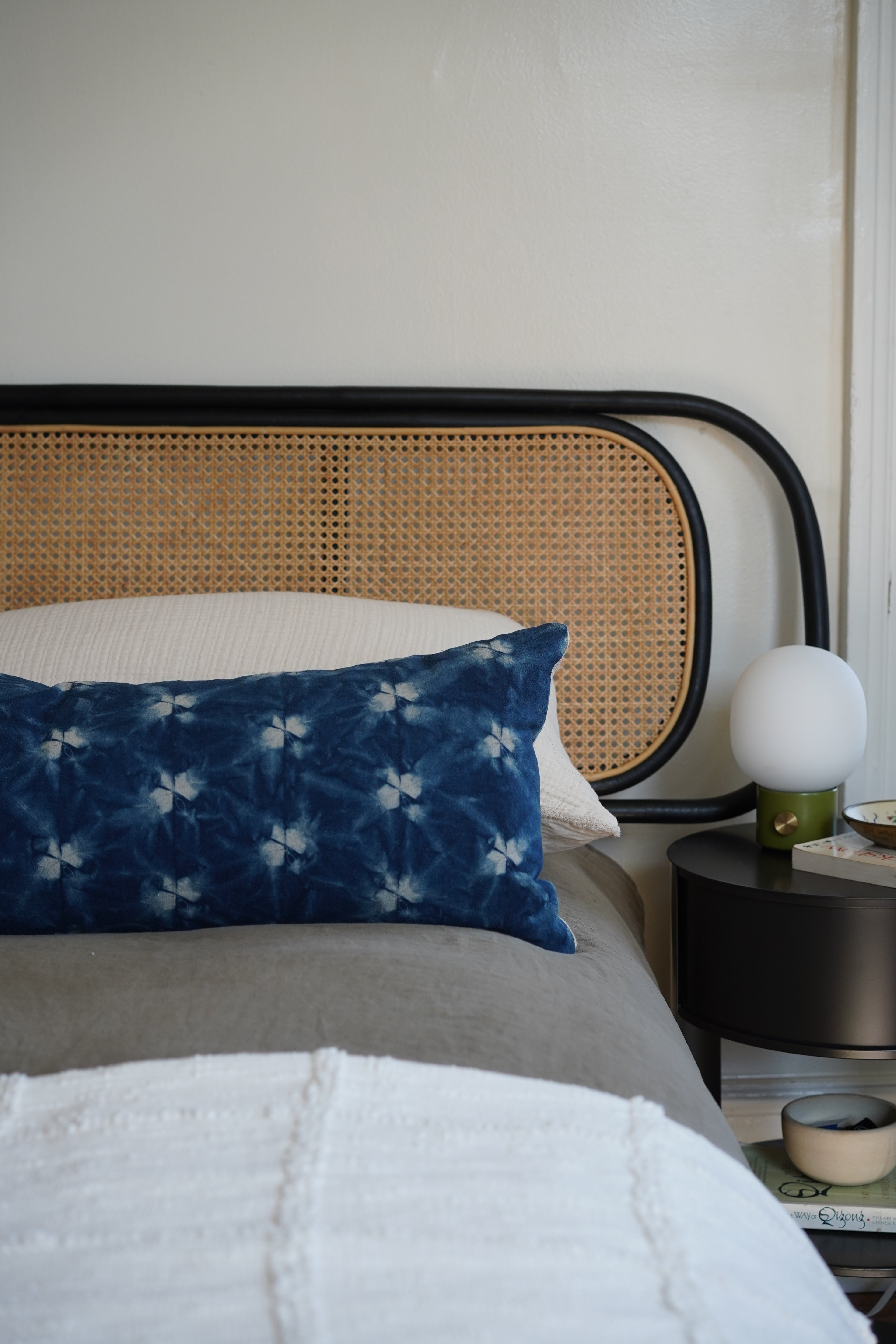 Bai Minority: Indigo Tie-Dye (Zha Ran) Lumbar